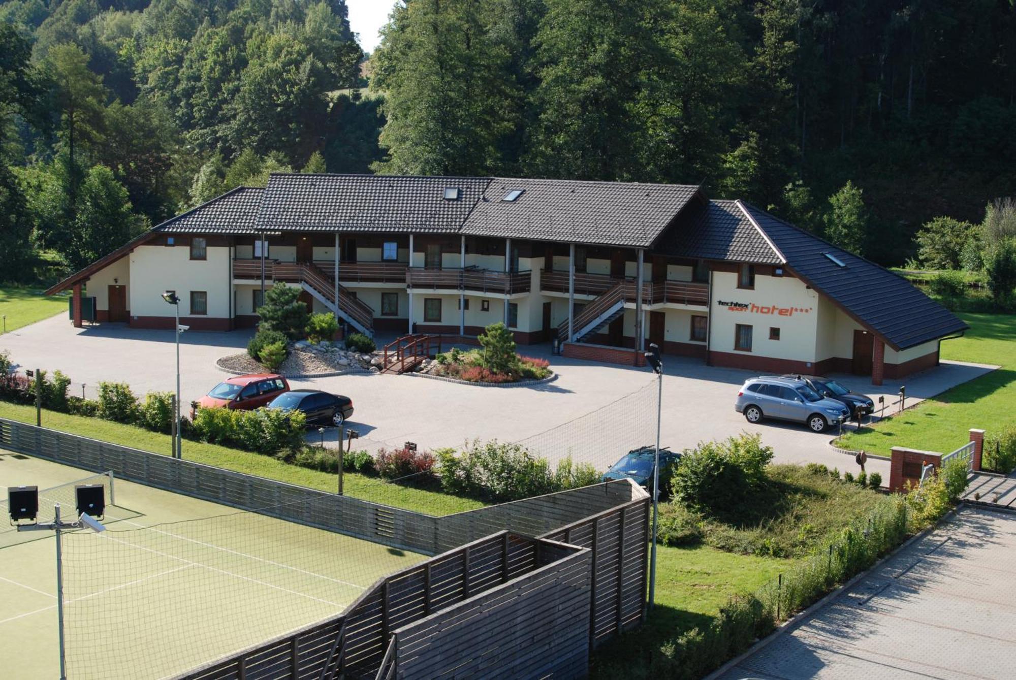 Tx Hotel Hostinné Exterior photo